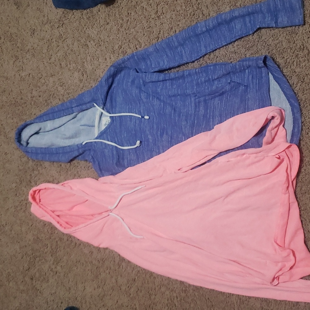 2 perfect hoodies